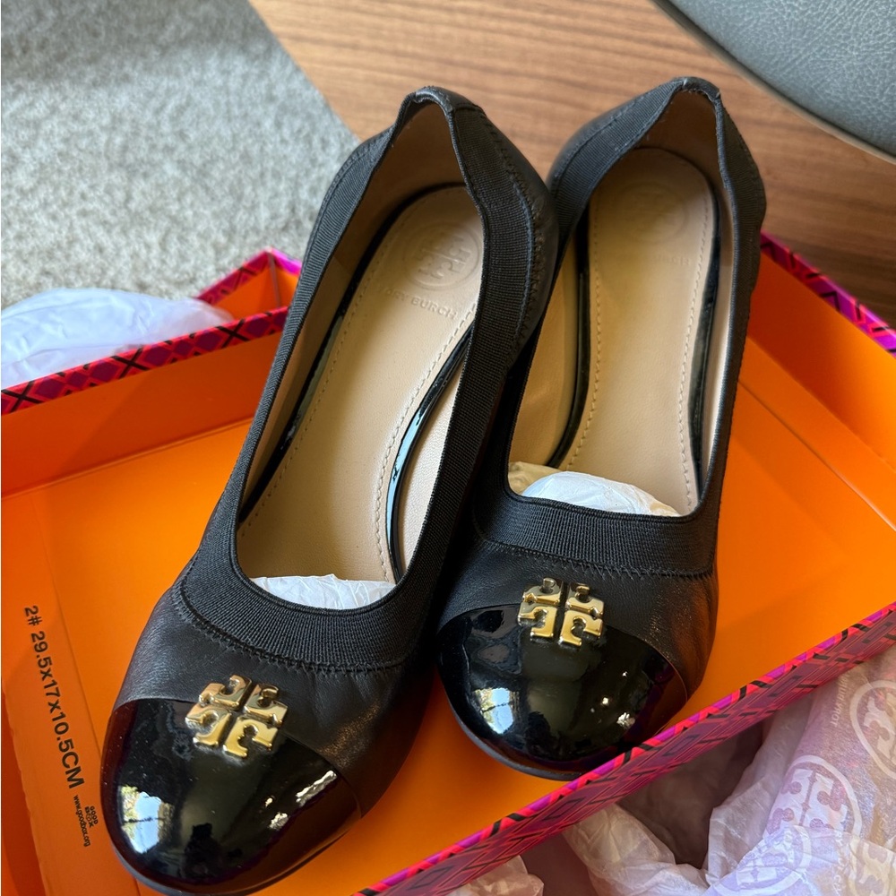 Tory Burch Black Leather Flats Wedge Gold Logo